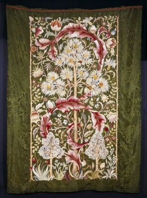 Pigeon wall hanging, c. 1900, English.