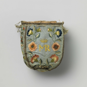 Burse of a catholic priest for carrying wafers (the corporal). Netherlands, mid-18th century.