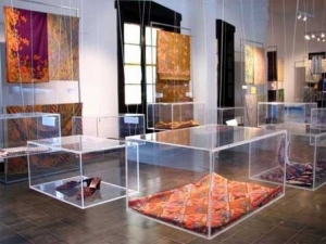 Display at the Museum tekstil, Jakarta.