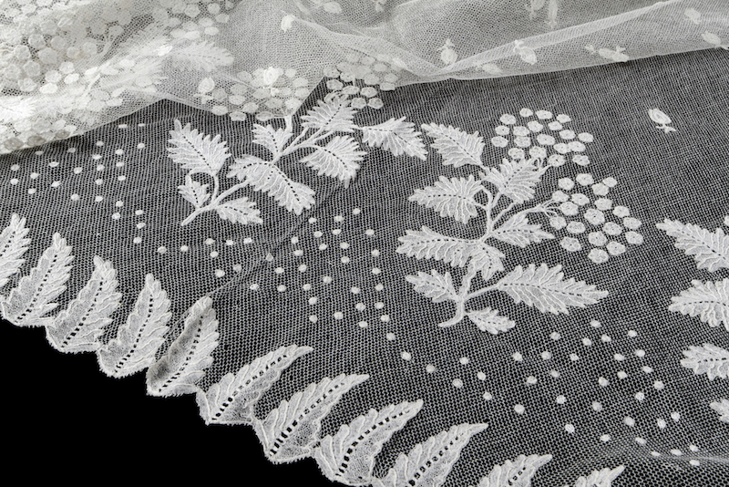 Detail of a shawl with Brussels lace. It once belonged to Queen Anna Paulowna (1795-1865), wife of King Willem II of The Netherlands, and a daughter of the Russian Czar Paul I (TRC 2014.0831).