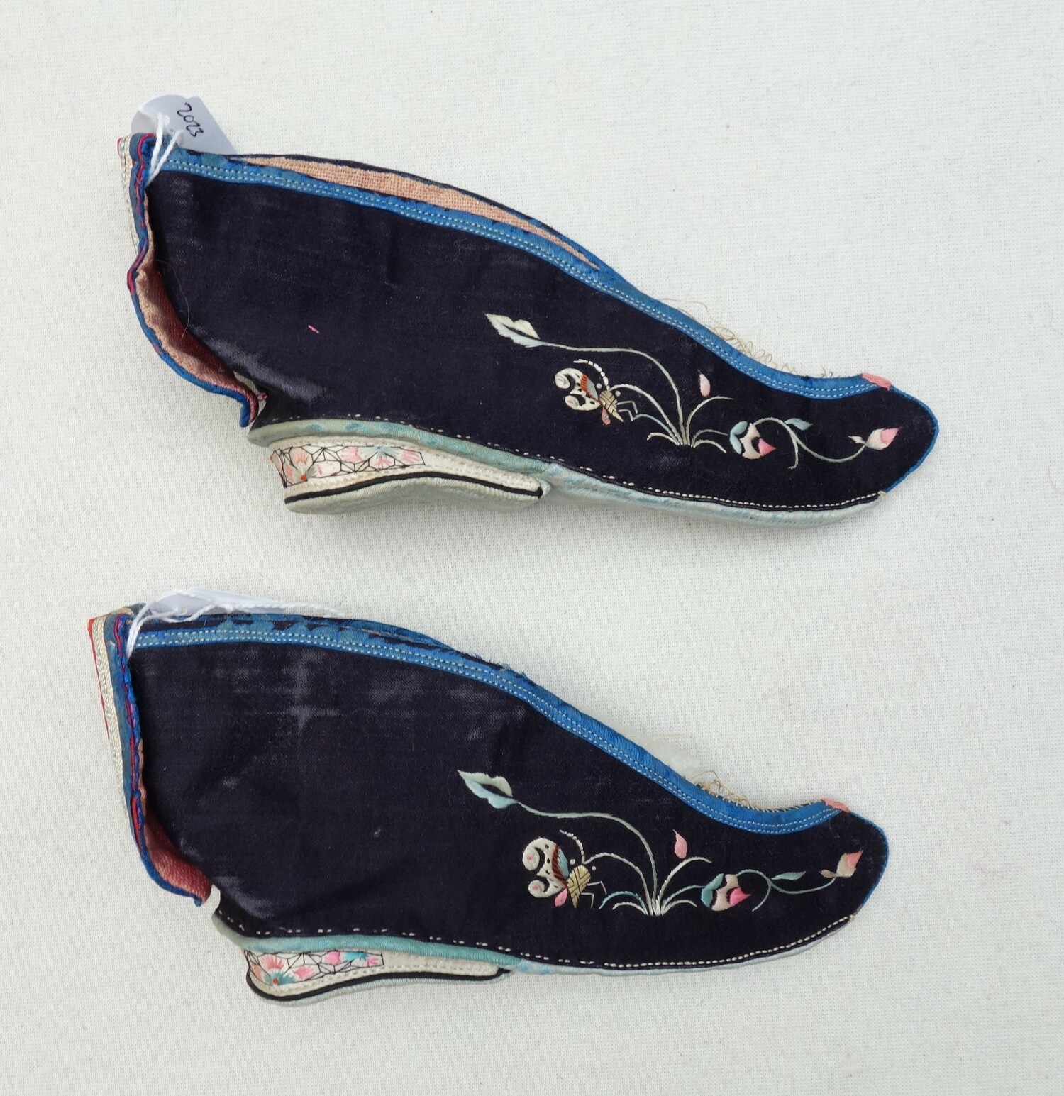 Pair of lotus shoes, early 20th century (TRC 2023.1254a-b).