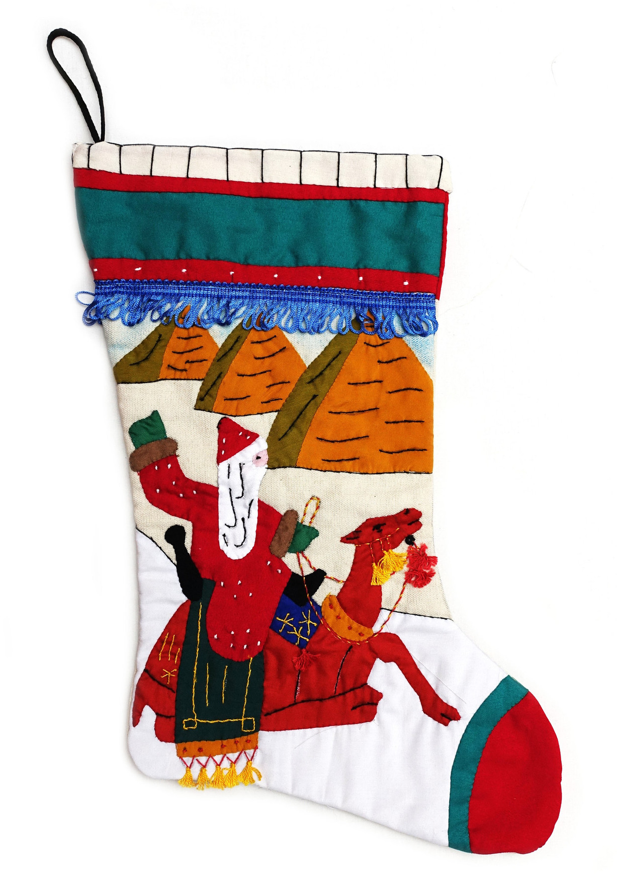Fig. 6. Khayamiya piece depicting Santa Claus in front of the Pyramids of Giza in Egypt, Cairo, 2025 (TRC 2025.1241).