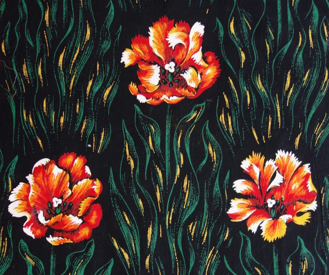 A printed textile with poppies from the TRC Collection (TRC 2020.1567).