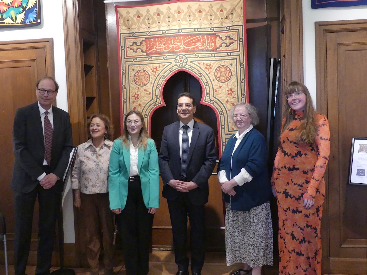 From left to right: Prof. B. ter Haar - Romeny, Chairman TRC; Mrs Nanda Jagusiak, guest; Mrs Mariham Youssef, Deputy Head of Mission, Egyptian Embassy; H.E. Mr. Emad Magdy Hanna Kamel, Egyptian Ambassador to the Netherlands; Dr Gillian Vogelsang-Eastwood, Director TRC; Ms. Christina de Korte, co-curator exhibition. Photograph: Mrs Flora Kovacs Wester, TRC Fellow.