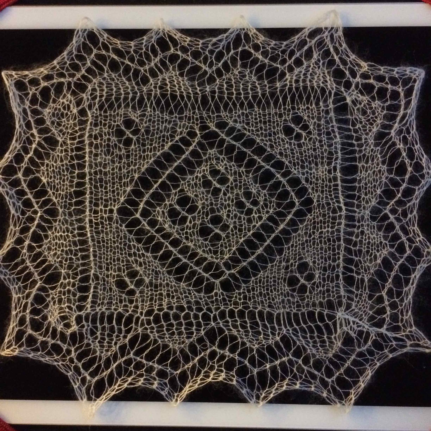 Voorbeeld van Orenburg gebreid kant