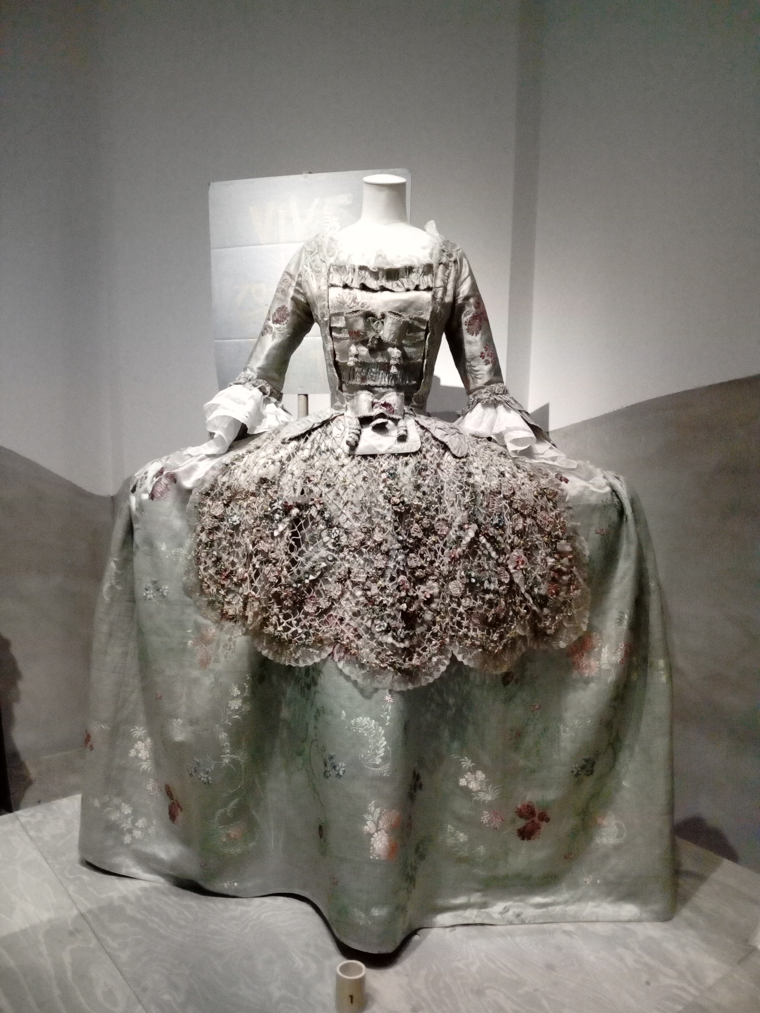 Mantua, ca. 1760-1765, silk and linen, on display at the exhibition Femmes Fatales, at the Gemeente Museum in The Hague, the Netherlands.